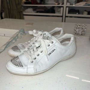 Prada tennis shoes sz 7